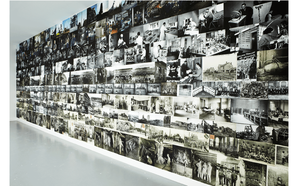 Vues partielles de l'exposition « La Mine en oeuvre 1890-1990. L'homme et l'industrie minière dans le Nord – Pas-de-Calais »