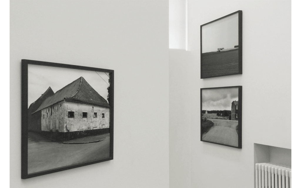 Vues partielles de l’exposition « Transfrontalière » 