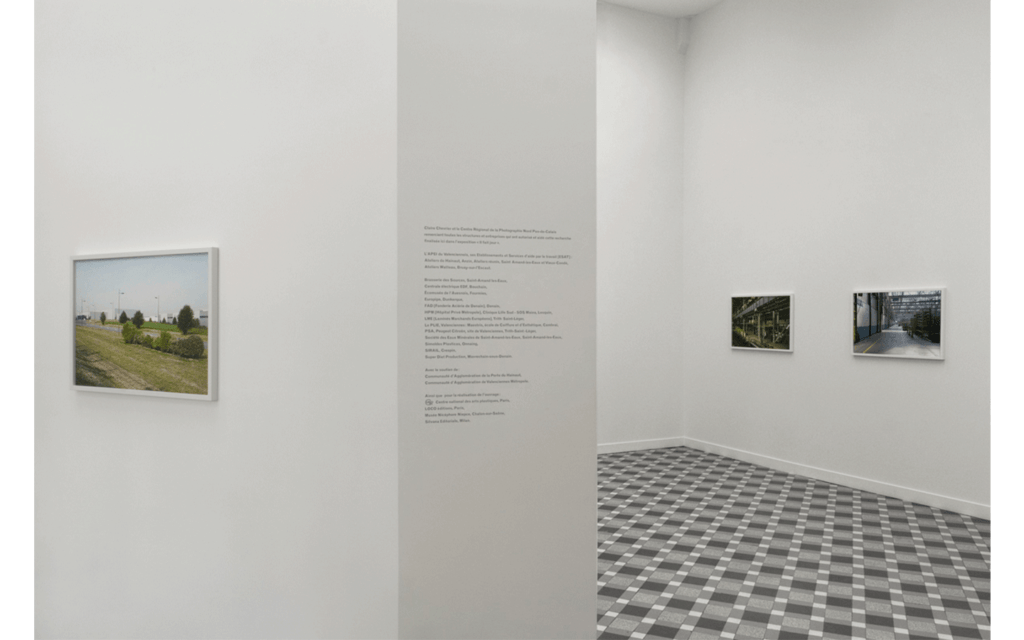 Vues partielles de l'exposition « Il fait jour »