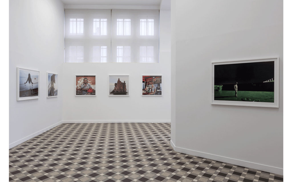 Vue partielle de l'exposition « Les Feux d’Ulysse »