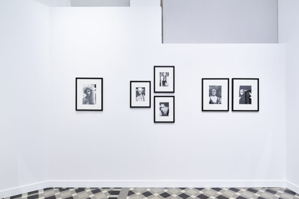 Vue exposition «Arlene Gottfried / Singing Photographer»