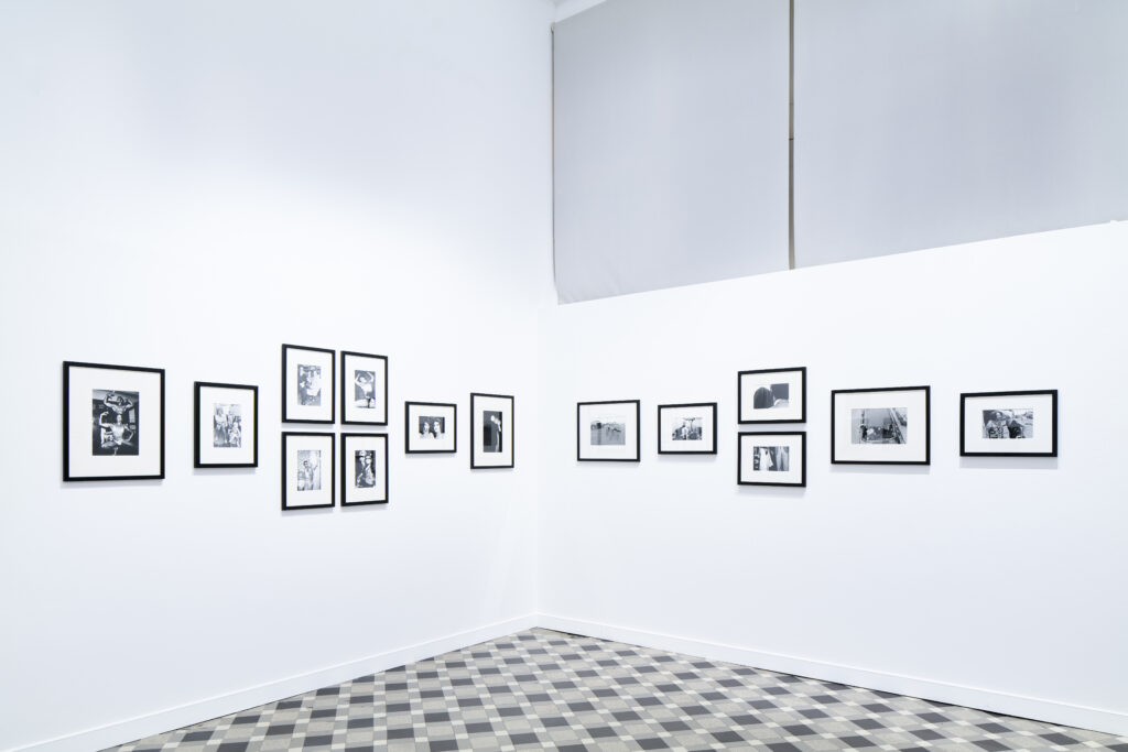 Vue exposition «Arlene Gottfried / Singing Photographer»