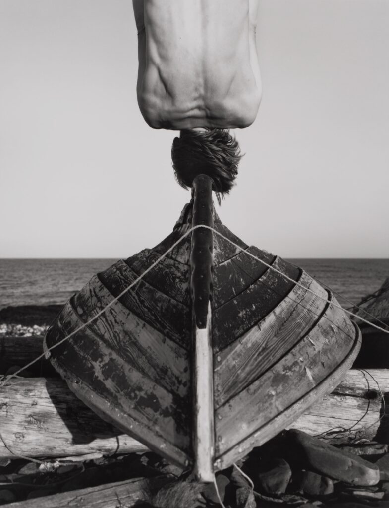 Self-Portrait, Vardø, Norway, 1990, collection L’Imagerie